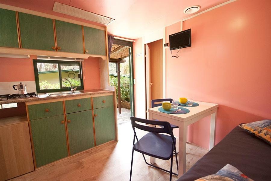 Acquaviva Village Camping Portoferraio Exterior photo